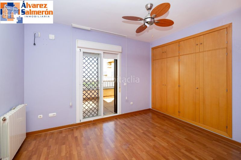 Foto c862910d-f8d4-45f5-9b76-3986330a25ae. Casa adossada amb calefacció aparcament piscina a Gabias (Las)