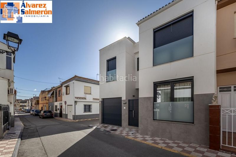 Foto 175d2640-79d8-4f48-94c1-dbd90edb930a. Casa amb calefacció aparcament a Albolote