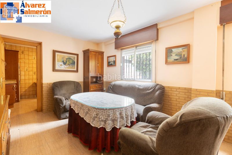 Foto 3bd4544d-68e2-4086-a1e5-bea039636a37. Casa amb aparcament a San Miguel Armilla