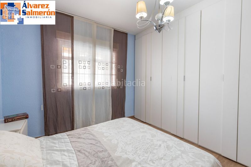 Foto 3bdaac7a-c6c4-4c5e-ad3a-c288d3601c9a. Casa amb aparcament a San Miguel Armilla