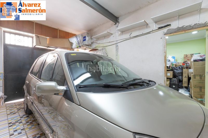 Foto b7a758b1-2c6e-49a2-84cc-c5ed8885ba59. Casa amb aparcament a San Miguel Armilla