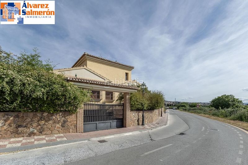 Foto b53fc293-41b3-4796-9aa6-b749628bd3e8. Casa amb calefacció aparcament a Cájar