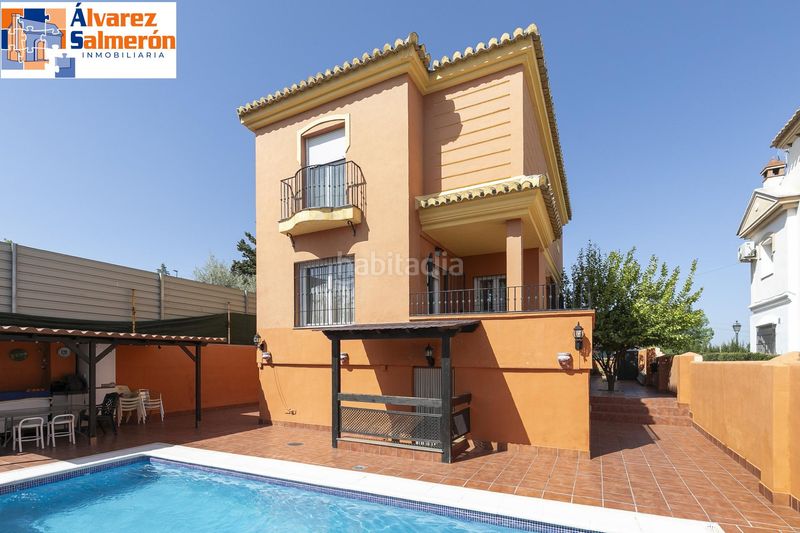 Foto 01ed3078-8d4b-4442-a7df-54719f43aa32. Xalet amb calefacció aparcament piscina a Gójar