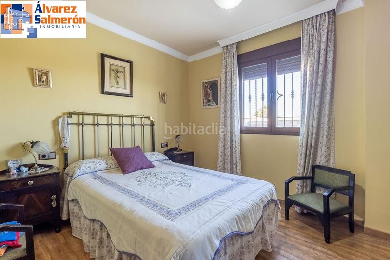 Foto 4b5d6905-e955-46a7-8028-3a1a415a0b39. Chalet  . en Albolote