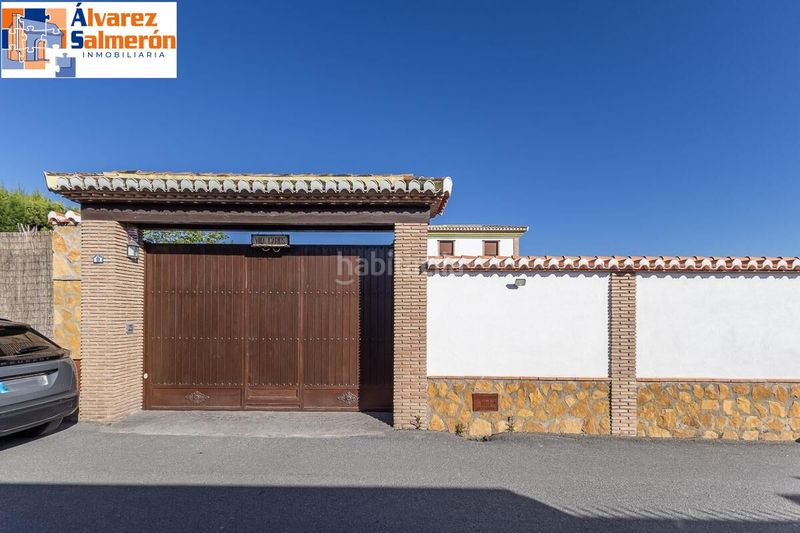 Foto 9916ede0-87a7-46f8-a7c3-d847296c109a. Chalet  . en Albolote
