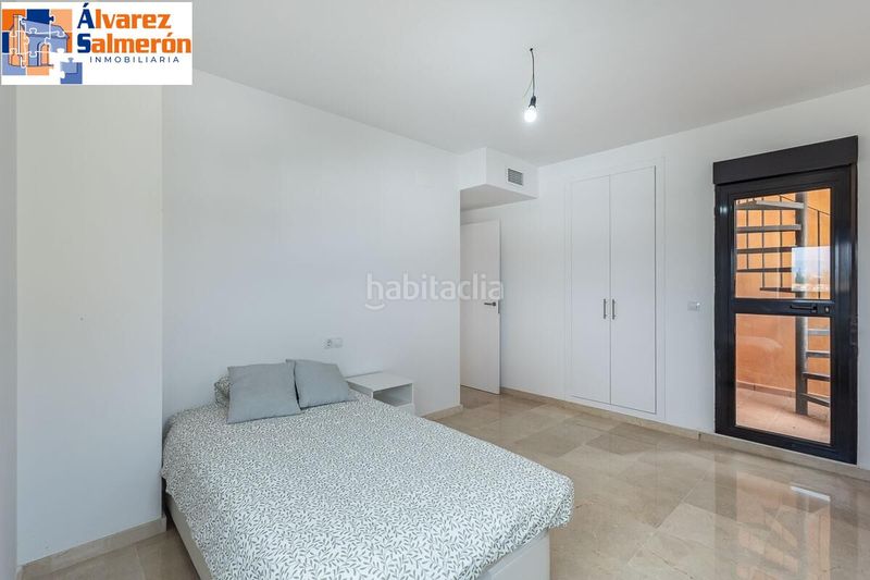 Foto f50136b8-aa6b-450a-ae44-7588a613b604. Casa adossada amb calefacció aparcament piscina a Albolote