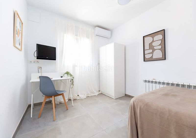 Foto 580a7158-5241-4b56-a6a5-9668b9957141. Pis amb calefacció a Barrio de Zaidín Granada