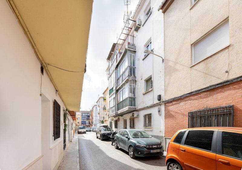 Foto eded0749-4e6d-4cf9-98f0-b81a64f55237. Pis amb calefacció a Barrio de Zaidín Granada
