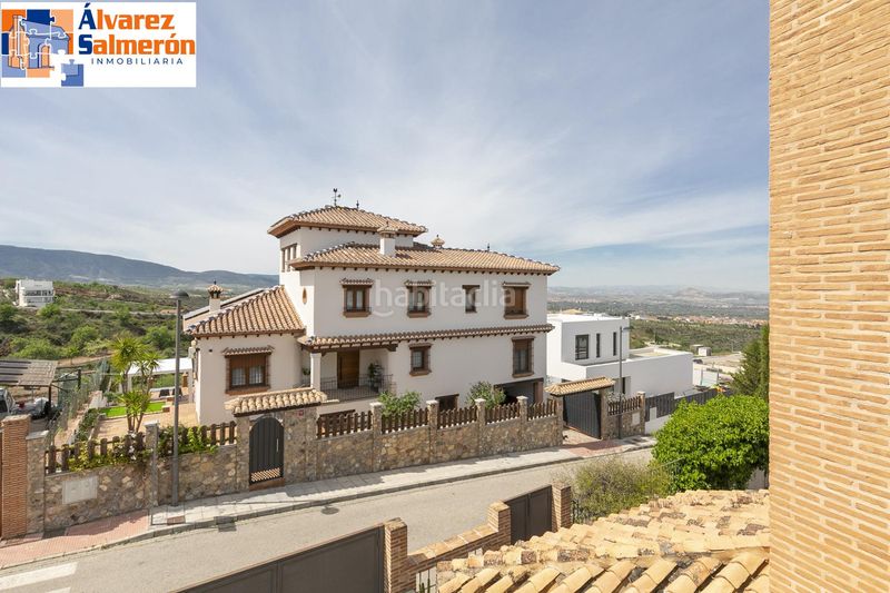 Foto c8465c83-6a6e-45a2-8c55-d1022ce8171a. Xalet amb calefacció aparcament piscina a Altos de la Zubia Zubia (La)
