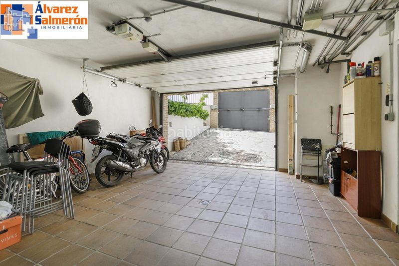 Foto eebbb357-d2fe-4eec-9b7d-79260cf6ede5. Xalet amb calefacció aparcament piscina a Altos de la Zubia Zubia (La)