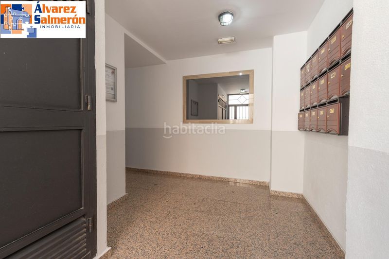 Foto 40918988-529c-4788-97e0-a1c81479c9a8. Àtic amb aparcament a Ayuntamiento Alhendín