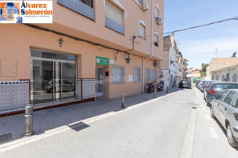 Foto aaf288d4-8048-4303-a620-3e5dda0bd5a1. Àtic amb aparcament a Ayuntamiento Alhendín