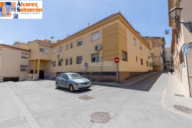 Foto b922f163-cd33-4d77-90cd-27352dff2cb5. Àtic amb aparcament a Ayuntamiento Alhendín