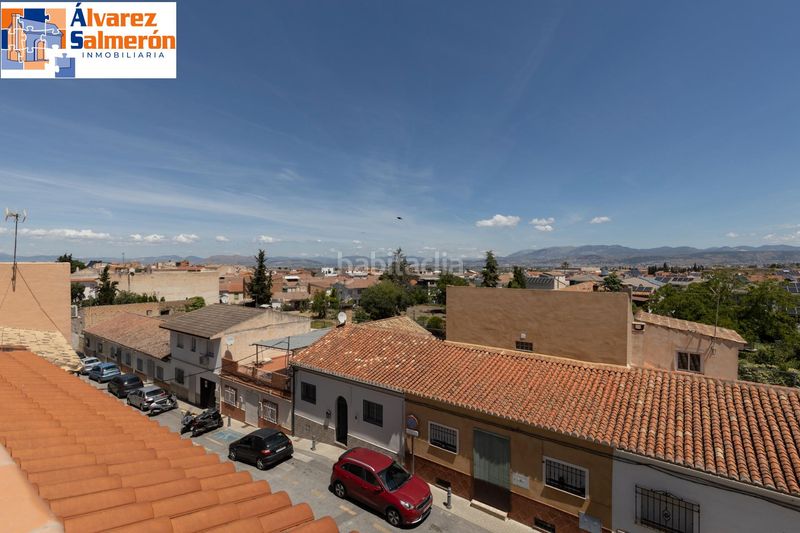 Foto f6325764-485e-4145-addb-b637ef6255ce. Àtic amb aparcament a Ayuntamiento Alhendín