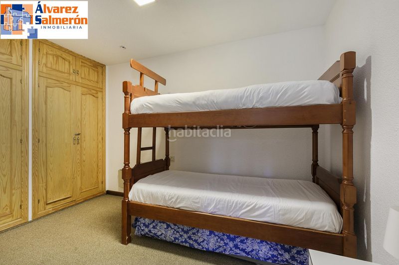 Foto c662df8b-a1f8-44d7-910f-881a315ce6d4. Dúplex amb aparcament a Zona alta Sierra Nevada