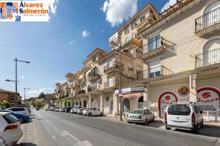 Appartement  Avenida sierra nevada. Piso de dos dormitorios con cochera y trastero, a pie de carrete