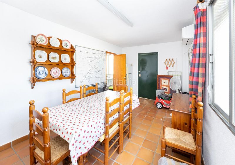 Foto ca6fa906-ce51-40cf-a4df-42f564e81acd. Casa adossada amb piscina a Peligros
