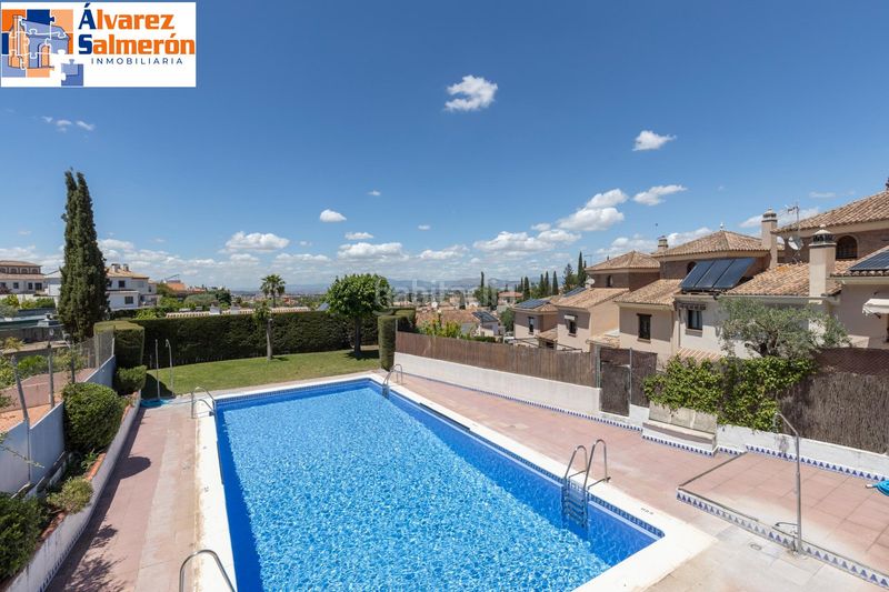 Foto 21095b02-d2bc-46be-ab1c-2d5076eeb768. Casa amb calefacció aparcament piscina a La Zubia Ciudad Zubia (La)