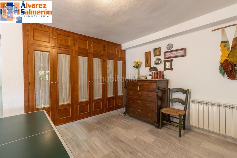 Foto 29555cc4-d1fe-4dd5-a23e-f085af26b8a7. Casa amb calefacció aparcament piscina a La Zubia Ciudad Zubia (La)