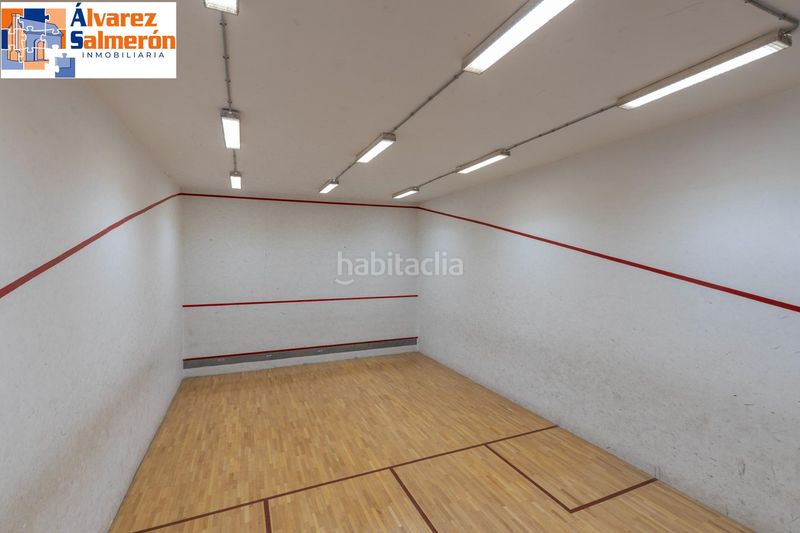 Foto 7aab5ee4-9d0f-43f0-a739-7c8580d386c7. Casa amb calefacció aparcament piscina a La Zubia Ciudad Zubia (La)