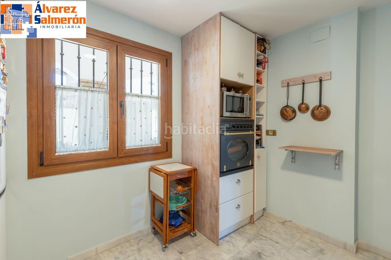 Foto f9ea8c64-d9c5-4f8e-a0f5-66579c52da66. Casa amb calefacció aparcament piscina a La Zubia Ciudad Zubia (La)