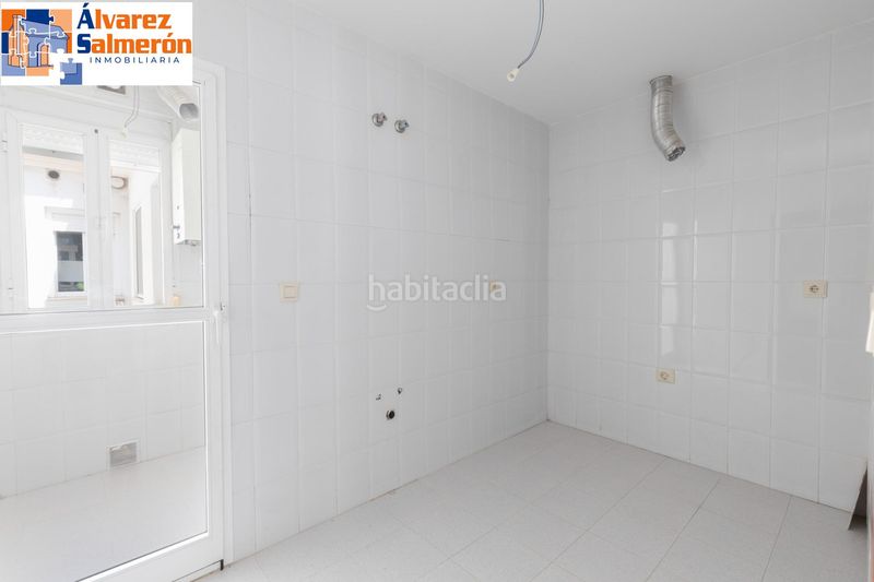 Foto a8b5cb6b-bf2e-415d-acdc-e1644f4eea29. Àtic amb aparcament a Cenes de la Vega