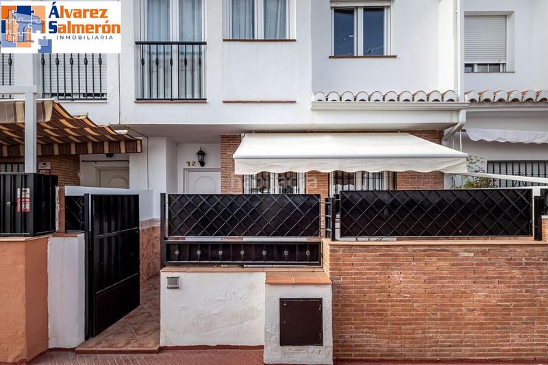 Foto 44ff4f37-95fd-4e01-a239-900cbeb9baf0. Casa adossada amb calefacció aparcament a Gójar