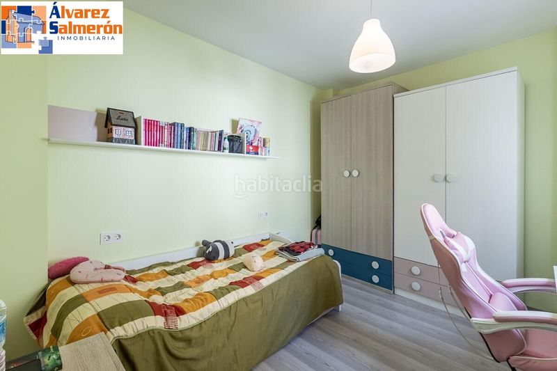 Foto 7a649fa5-8f1c-4980-8e8e-aea415505c36. Casa adossada amb calefacció aparcament a Gójar