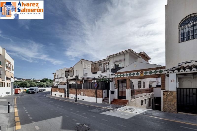 Foto ea304191-3e6b-4727-a6e2-a8d79a15fbd1. Casa adossada amb calefacció aparcament a Gójar