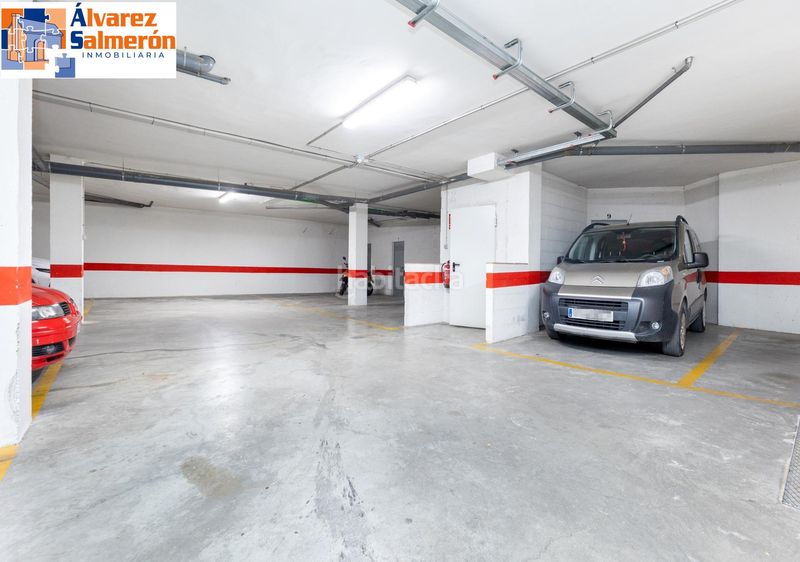 Foto 48b87907-8272-4254-aa44-588500739580. Àtic amb aparcament a Barrio de la Vega Monachil