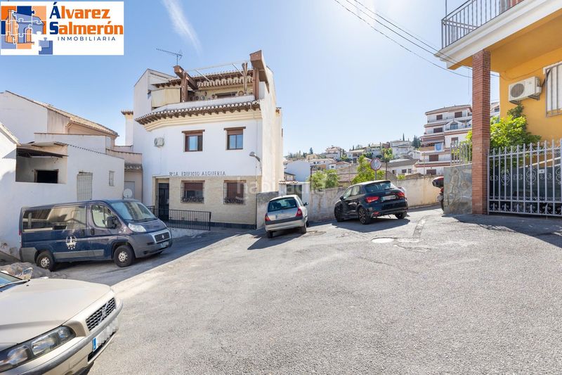 Foto a092c939-2feb-4179-8756-09abfb0f9eb6. Àtic amb aparcament a Barrio de la Vega Monachil