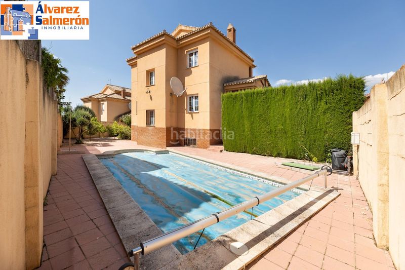 Foto b3fce53b-e9be-4384-bcb4-cdf59e202b7f. Xalet amb calefacció aparcament piscina a Dílar