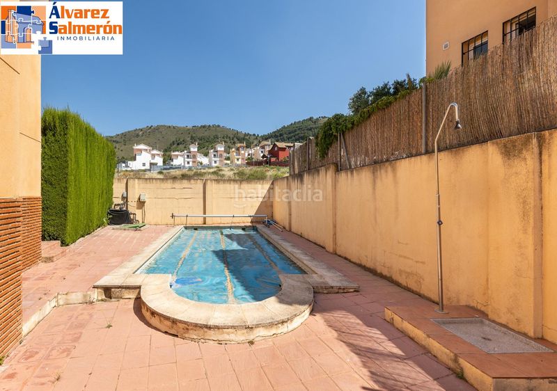Foto c0b2500b-194c-43ce-828f-b0be64fdf414. Xalet amb calefacció aparcament piscina a Dílar