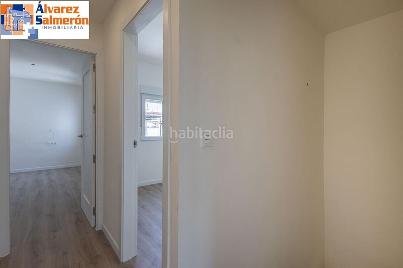 Foto fd85152e-b9f2-4db4-807e-c34a6156415a. Casa a Avda. De los Ogíjares Armilla