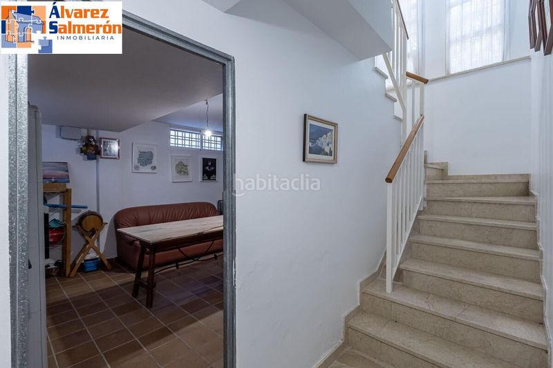 Foto 3d34c1d2-8c75-4cd0-9809-4f39d3209ecf. Casa amb aparcament piscina a Huétor Vega