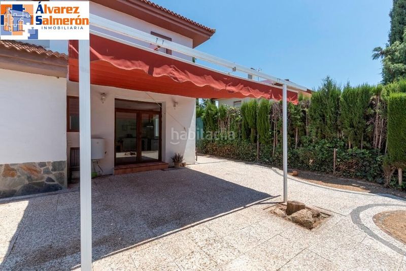 Foto 1612446b-951c-41ce-ba6a-02acb1c75333. Casa amb aparcament piscina a Albolote