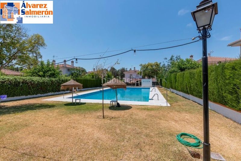 Foto 1a68a843-71d9-46fc-a5ad-cd668e222fce. Casa amb aparcament piscina a Albolote