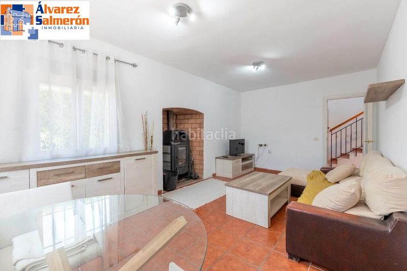 Foto 58a10552-40ce-424d-899b-75c330d67319. Casa amb aparcament piscina a Albolote