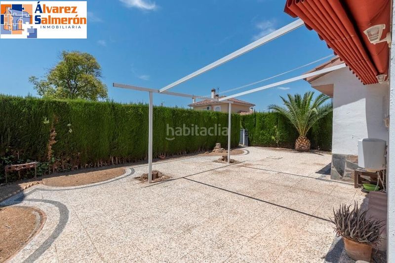 Foto 8de4cf85-8358-4acd-87db-cb387c30d74c. Casa amb aparcament piscina a Albolote
