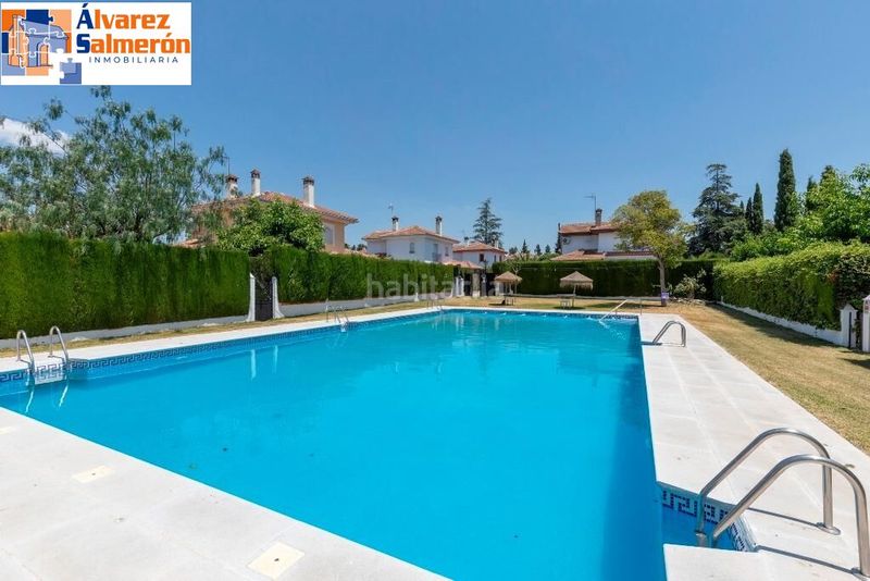 Foto 980ff2dc-903f-4616-a72e-66ea71e87c59. Casa amb aparcament piscina a Albolote