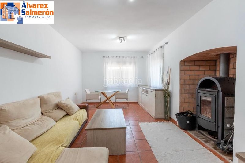 Foto b78ad64f-48b7-4431-9501-c44e4a149a7d. Casa amb aparcament piscina a Albolote