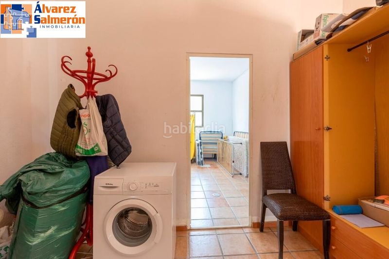 Foto bfe2c2ec-6900-40a9-8ab4-ff41c086713a. Casa amb aparcament piscina a Albolote