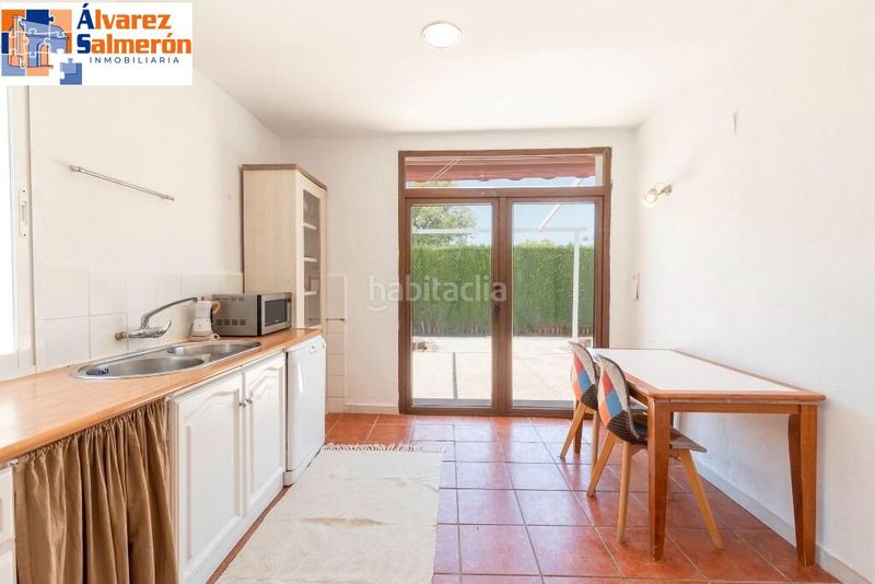 Foto d24f9642-309e-4755-87a6-8762d796aedb. Casa amb aparcament piscina a Albolote