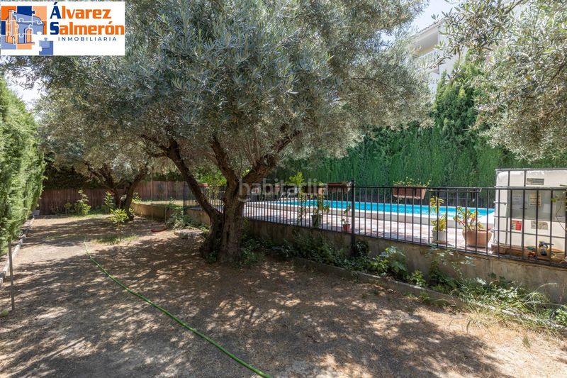 Foto f7511534-b20c-46e1-9ee8-78b886b68981. Xalet amb calefacció aparcament piscina a Gójar