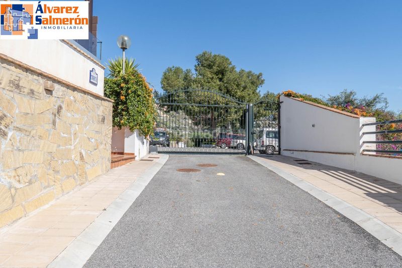Foto 7a750f50-5f8d-4596-a563-93d1f75a2682. Apartament amb piscina a Punta La Mona Almuñécar