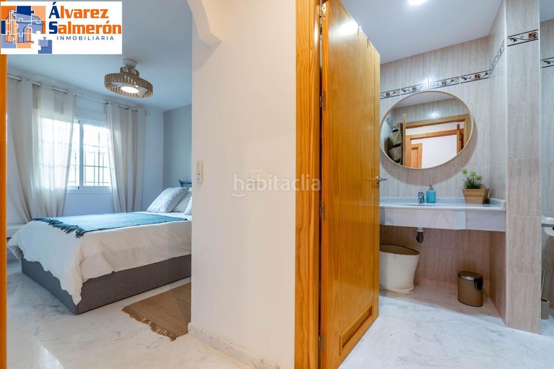 Foto a8bf24ae-78be-4cd0-b953-ebc5ad5ada0e. Apartament amb piscina a Punta La Mona Almuñécar