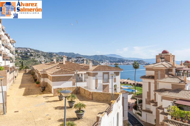 Foto b860dfd2-dc2c-45fa-9987-935103918a80. Apartament amb piscina a Punta La Mona Almuñécar