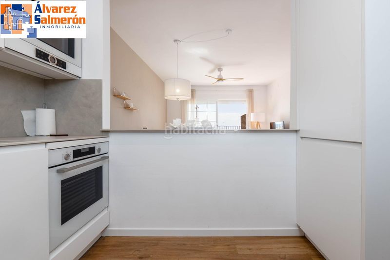 Foto f489bbfc-5e3c-400d-922e-7df0d0e8ebd4. Apartament amb piscina a Punta La Mona Almuñécar