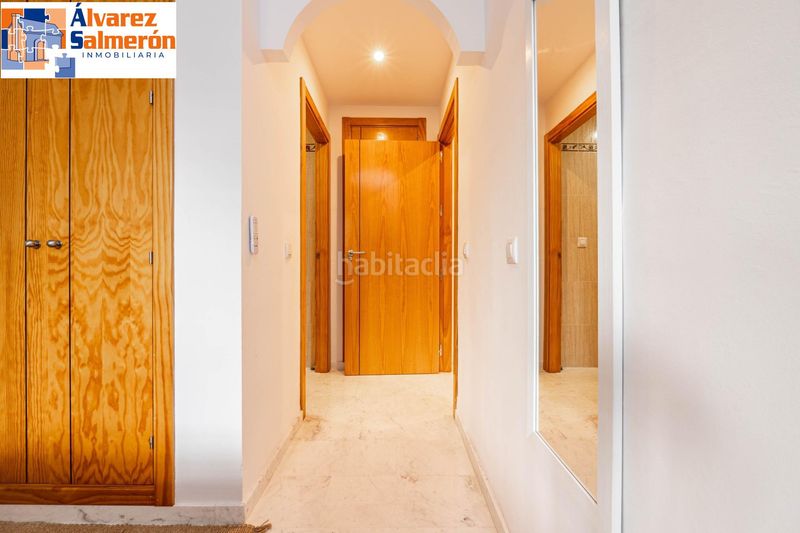 Foto fde014a8-e76f-457c-92f7-7dac838f55af. Apartament amb piscina a Punta La Mona Almuñécar