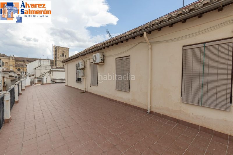 Foto 5bd0fee9-3b08-40d8-8ddb-618984deac30. Àtic a Centro - Sagrario Granada
